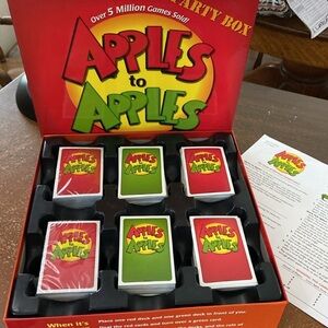 Apples to Apples Party Box Board Game kids fun gift Mattel
